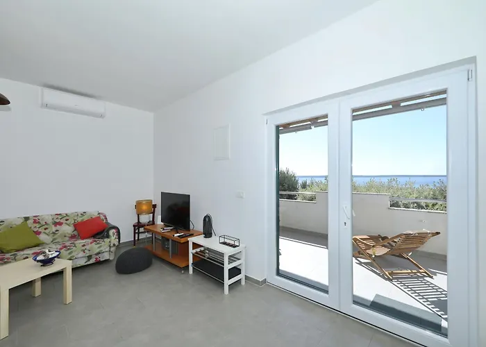 By The Sea Mandre, Pag - 24320 Apartment