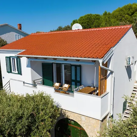 Appartement By The Sea Mandre, Pag - 24320 Kolan