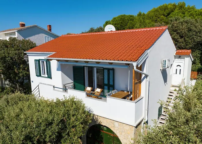 Apartman By The Sea Mandre, Pag - 24320 Kolan